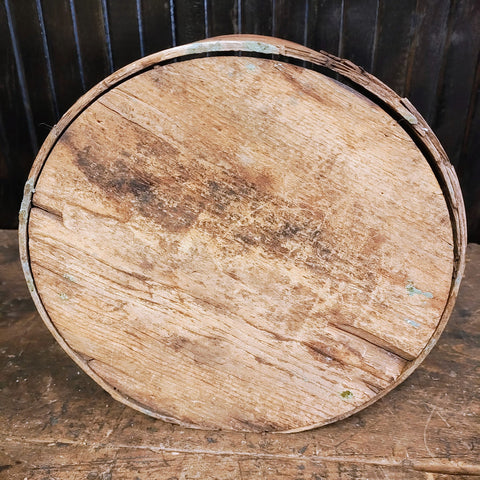 Antique Measuring Grain Box With Bail Handle (No Lid)