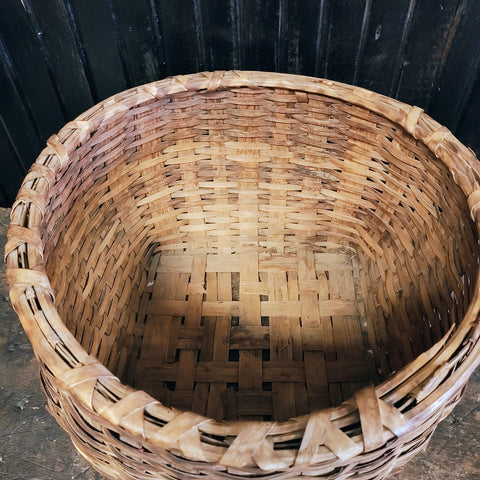 Antique Country American Hand Woven Splint Basket