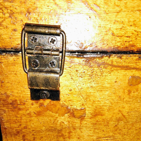 Vintage Flat Top Box