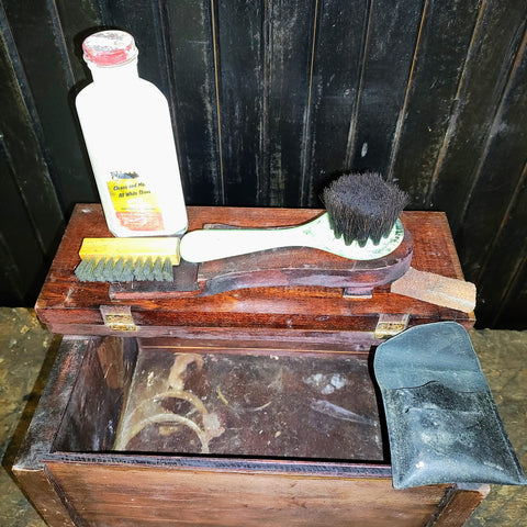 Vintage Shoes Shine Kit & Box