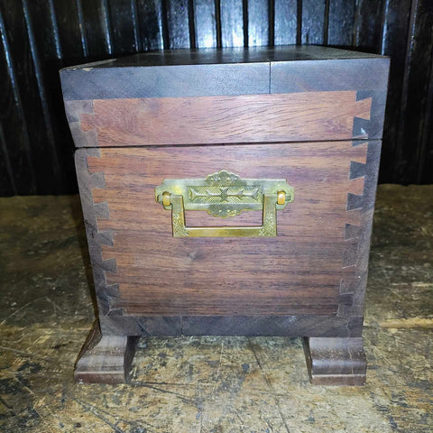 Vintage Dovetailed Keepsake Box