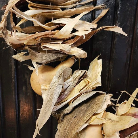 Primitive Gourd Swag With Corn Husk.