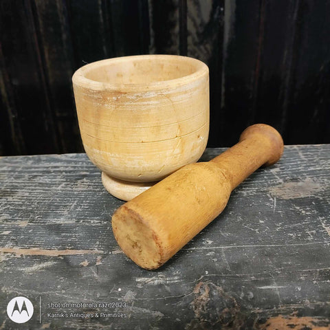 Vintage lighter Mortar & Pestle