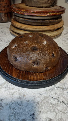 Raisin Bread & Wood Tray