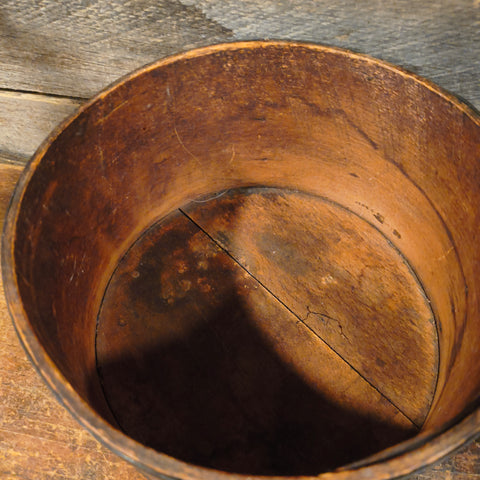 Antique bentwood Grain Measuring Bucket w/ Iron Banding