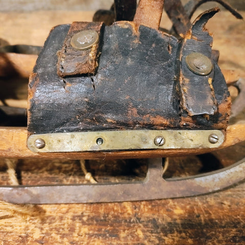 Antique Ice Skates