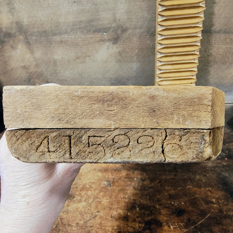 1914 Durex Wooden Cigar Mold