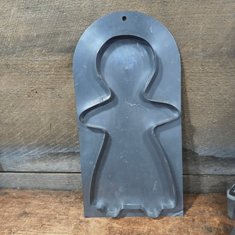 Antique Primitive Vintage Tin Cookie Cutters