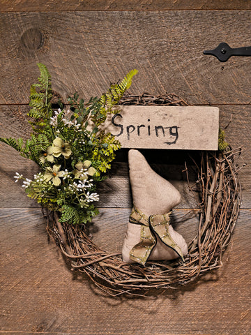 Primitive Wreath 14"