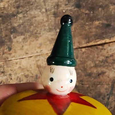 Vintage Child's Topper Toy