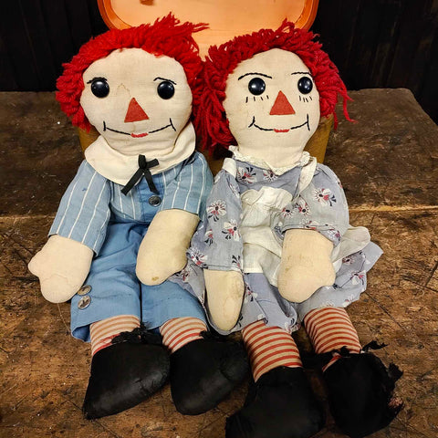 Vintage Raggedy Ann & Raggedy Andy Stuffed Plush Dolls