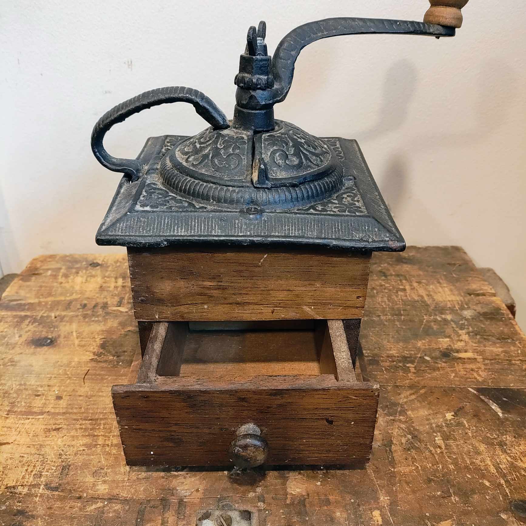 Antique coffee grinder lamp cheap