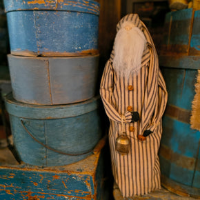 Primitive Handmade Santa with Clay Face18"