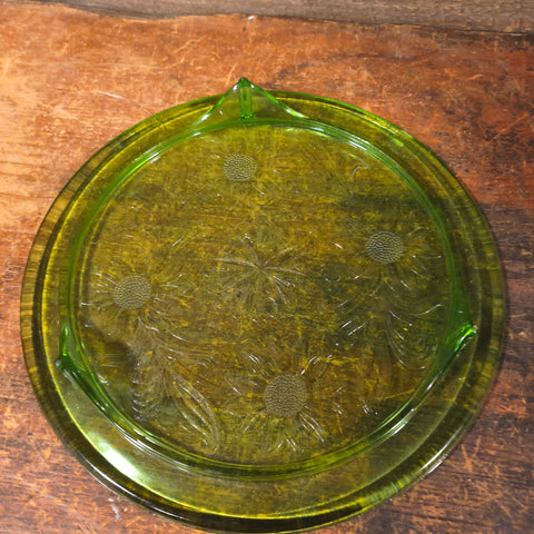 Vintage Sunflower pattern, produced by the Jeannette Glass Company.