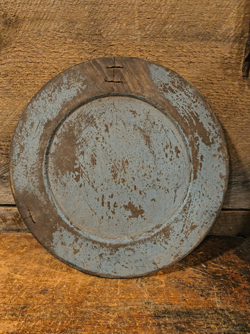 Primitive wooden 12-in plate