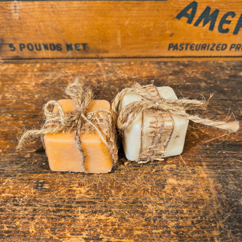 Primitive Wooden Kraft's Box