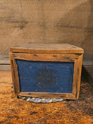 Primitive Folk Art Wooden Box