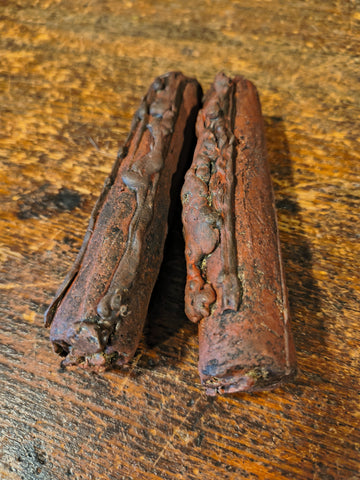 Primitive faux Tallow Candles 4"