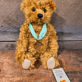 Collector's Steiff Bear