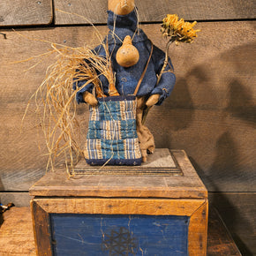 Primitive Folk Art Wooden Box