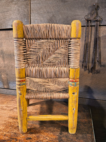Antique Primitive Child Size Rush Chair.