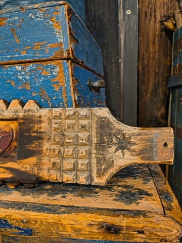 Primitive Folk Art Sign