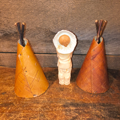 Vintage Mid Century Canadiana Roadside Souvenir, Set 2 Birch Tipis & Pappoose Chief.